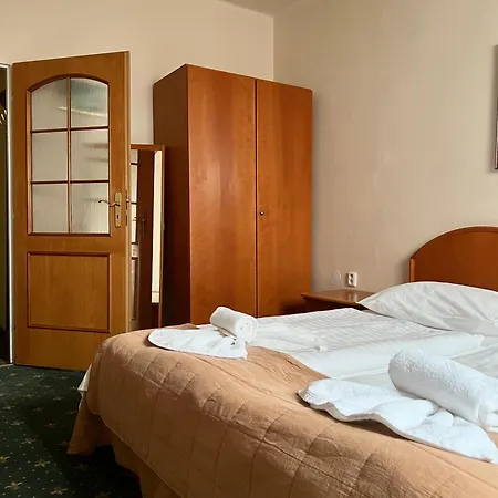 Geo Hotel 3*
