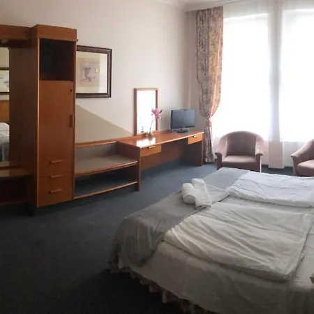 Geo Hotel