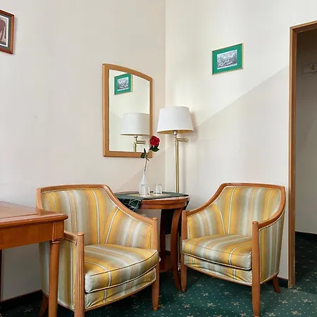 Geo Hotel